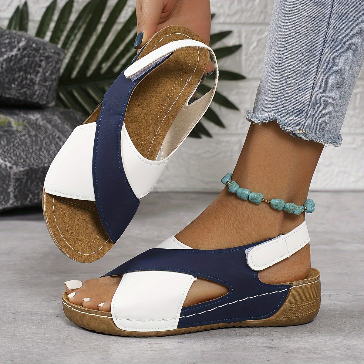 Alvara | Lightweight Women's Hiking Sandals for Comfort and Versatile Style 2