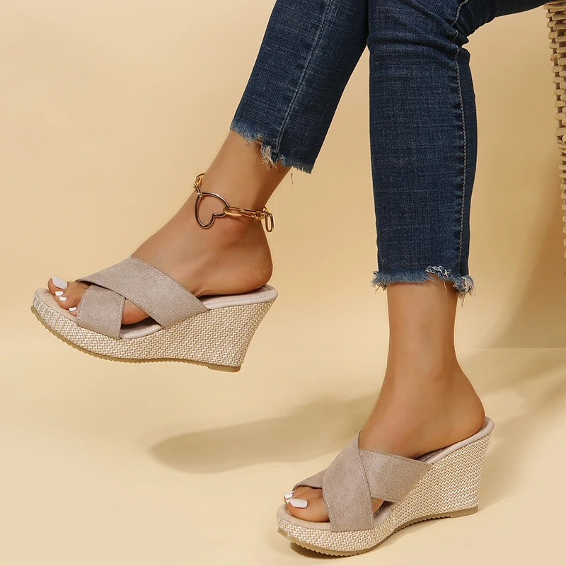 Liora | Women's Summer Sandals with Orthopedic Comfort and Support 1